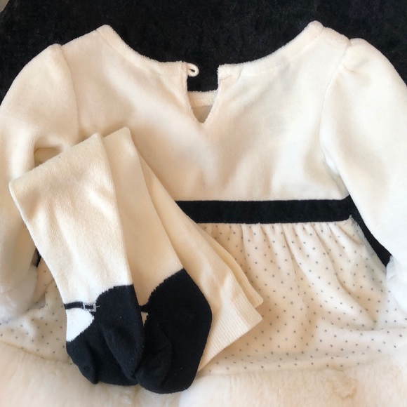 2-Piece Baby Girl Dress & Matching Leggings - Picture 4 of 6